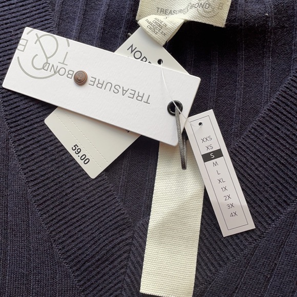 Treasure & Bond V-Neck Navy Ribbed viscose Cashmere Blend Top - Picture 9 of 11